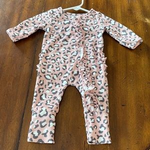 Pink leopard onesie in perfect condition!